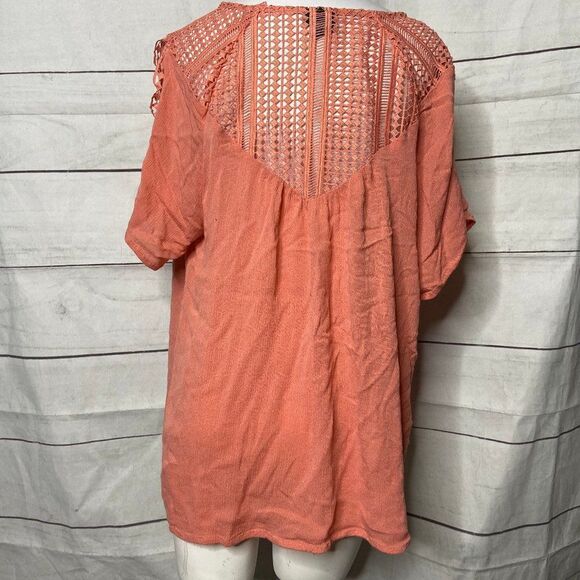 Torrid peach top split shoulder size 1 14 16 - Picture 2 of 6